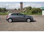 Mercedes-Benz A-klasse 180 Ambition Comfort | Pano dak | Led | Automaat | Stoel verwarming |