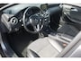 Mercedes-Benz A-klasse 180 Ambition Comfort | Pano dak | Led | Automaat | Stoel verwarming |