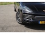 Porsche Cayenne 3.0 E-Hybrid | Pano | Sport Chrono | Lucht vering | Org NL |