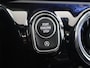 Mercedes-Benz CLA 180 Star Edition AMG Line | Panorama-schuifdak | Achteruitrijcamera | Dode hoek | Stoelverwarming | Sfeerverlichting