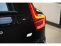 Volvo XC40 T4 Plug-in hybrid Plus Dark Automaat 210PK| 1800kg Trekgewicht | Adaptive Cruise & Pilot Assist | Navigatie |Volvo On Call |Stoel & Stuurverwarming| Harman & kardon Audio| Parkeer Camera | Elek Verstelbare Voorstoelen incl Mem.|