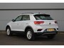 Volkswagen T-Roc 1.5 TSI Style Adaptive Cruise C. | CarPlay | Park Assist V&A | DAB+ | Airco | Bleutooth Draadloos tel lader | Adaptive Cruise C. | CarPlay | Park Assist V&A | DAB+ | Airco | Bleutooth Draadloos tel lader |