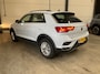 Volkswagen T-Roc 1.5 TSI Style Adaptive Cruise C. | CarPlay | Park Assist V&A | DAB+ | Airco | Bleutooth Draadloos tel lader | Adaptive Cruise C. | CarPlay | Park Assist V&A | DAB+ | Airco | Bleutooth Draadloos tel lader |