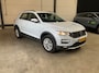 Volkswagen T-Roc 1.5 TSI Style Adaptive Cruise C. | CarPlay | Park Assist V&A | DAB+ | Airco | Bleutooth Draadloos tel lader | Adaptive Cruise C. | CarPlay | Park Assist V&A | DAB+ | Airco | Bleutooth Draadloos tel lader |