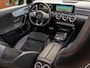 Mercedes-Benz A-klasse A200 AMG Line Pano Apple CP Camera