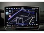 Volkswagen Golf 1.5 eTSI R-Line Edition 150pk DSG Automaat, Panoramadak, LED matrix koplampen, Harman Kardon sound, Stoelverwarming, Adaptive cruise control, Navigatie, App connect, Stoelverwarming, Side assist