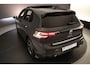 Volkswagen Golf 1.5 eTSI R-Line Edition 150pk DSG Automaat, Panoramadak, LED matrix koplampen, Harman Kardon sound, Stoelverwarming, Adaptive cruise control, Navigatie, App connect, Stoelverwarming, Side assist