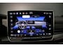Volkswagen Golf 1.5 eTSI R-Line Edition 150pk DSG Automaat, Panoramadak, LED matrix koplampen, Harman Kardon sound, Stoelverwarming, Adaptive cruise control, Navigatie, App connect, Stoelverwarming, Side assist