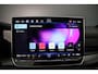 Volkswagen Golf 1.5 eTSI R-Line Edition 150pk DSG Automaat, Panoramadak, LED matrix koplampen, Harman Kardon sound, Stoelverwarming, Adaptive cruise control, Navigatie, App connect, Stoelverwarming, Side assist