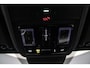 Volkswagen Golf R-Line Edition 1.5 eTSI 150pk DSG Automaat Panoramadak, Harman Kardon audio, LED matrix koplampen, Adaptive cruise control