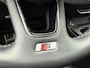Audi A4 Avant 35 TFSI Sport S line black edition UNIEKE KLEUR| ELEK. TREKHAAK| ELEK. KLEP| S-LINE BINNEN- BUITEN | RIJKLAAR INCL. 12 MND BOVAG GARANTIE