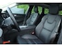 Volvo XC60 2.0 T6 Plug-in hybrid AWD Plus Dark | Trekhaak | Panoramadak |