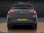 Volkswagen T-Roc 1.5 TSI R-Line | Pano dak | Apple Carplay | Camera | Elektr. Achterklep | Stuur-/Stoelverwarming |