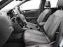 Volkswagen T-Roc 1.5 TSI R-Line | Pano dak | Apple Carplay | Camera | Elektr. Achterklep | Stuur-/Stoelverwarming |