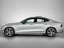 Volvo S60 2.0 T6 AWD Twin Engine R-Design / Navi / Cruise-adap / Harman Kardon / Lederen Int / Panorama schuifdak / Carplay  / Apk 04-2026