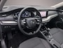 Skoda Octavia Combi 1.0 TSI Business Edition 110pk, Trekhaak, Elektrische achterklep, Stoelverwarming, Navigatie, Cruise control, Keyless entry