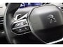 Peugeot 3008 1.6 e-THP GT Line 165 PK | Automaat | Trekhaak | 1550 KG Trekvermogen | Camera | Parkeersensor | Handsfree Achterklep | Climate Control | Navigatie | Licht Metalen Velgen | Bluetooth