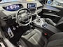 Peugeot 3008 SUV 1.2 GT 130 pk | Panorama-/schuifdak | Verwarmde massagestoelen | Achteruitrijcamera