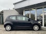 Volkswagen Up! 1.0 high up! 75PK AIRCO+NAVI+LMV INRUILKOOPJE