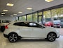 Volvo V40 Cross Country 1.5 T3 Nordic+/NAP/Glazen dak/Dealer onderhouden/Leder/Navi/Camera