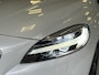 Volvo V40 Cross Country 1.5 T3 Nordic+/NAP/Glazen dak/Dealer onderhouden/Leder/Navi/Camera