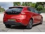 Volvo V40 1.5 T2 Polar+ | Stoelverwarming | Cruise Control | Parkeersensoren achter