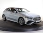Mercedes-Benz A-klasse 180 Star Edition AMG Line | AMG | Achteruitrijcamera | led koplampen | Stoelverwarming voor