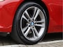 BMW 3-Serie 320i Executive | BOVAG-garantie | Navigatie | Cruise Control | NAP
