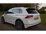 Volkswagen Tiguan 2.0 TSI 4Motion R-Line*Pano*Adaptive Cruise*180PK*1e eig*Enz*