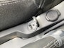 DS 3 1.2 Turbo 110pk So Chic | parkeersensoren, navigatie, 17 inch velgen, led koplampen, touchscreen audio unit, armsteun, climate- en cruise control