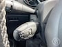 DS 3 1.2 Turbo 110pk So Chic | parkeersensoren, navigatie, 17 inch velgen, led koplampen, touchscreen audio unit, armsteun, climate- en cruise control