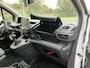 Peugeot Partner 1.5BlueHDi 100pk L1 1000kg | trekhaak, surround rear view camera, parkeersensoren voor en achter, laadvloer, dab, navi via apple of android