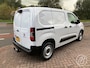 Peugeot Partner 1.5BlueHDi 100pk L1 1000kg | trekhaak, surround rear view camera, parkeersensoren voor en achter, laadvloer, dab, navi via apple of android