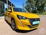 Peugeot 208 1.2 Turbo100pk EAT8 Automaat Allure Pack | verw. voorstoelen, navigatie, parkeersensoren, camera, dab, apple, android, climate- en cruise control