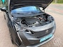 Peugeot 5008 1.2 Turbo 130pk EAT8 Automaat GT | trekhaak, keyless, adaptive cruise, dodehoekdetectie, two tone kleuren, camera, 18 inch velgen, dab, apple, android