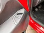 Peugeot 108 1.0 VTi 72pk 5D Allure | climate control, 15 inch velgen, touchscreen audio unite met bluetooth, apple carplay en android auto, elek. ramen