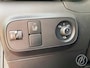 Citroën C3 1.2 82pk Shine | panoramadak, navigatie via apple carplay of android auto, 16 inch velgen, verw. voorstoelen, parkeersensoren, climate- en cruise