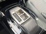 Peugeot e-2008 EV 50kWh 136pk Allure Pack | camera, parkeersensoren, navigatie, dab, 17 inch velgen, apple, android, keyless, climate- en cruise control