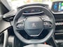 Peugeot e-2008 EV 50kWh 136pk Allure Pack | camera, parkeersensoren, navigatie, dab, 17 inch velgen, apple, android, keyless, climate- en cruise control