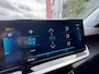Peugeot e-2008 EV 50kWh 136pk Allure Pack | camera, parkeersensoren, navigatie, dab, 17 inch velgen, apple, android, keyless, climate- en cruise control