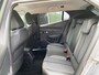 Peugeot e-2008 EV 50kWh 136pk Allure Pack | camera, parkeersensoren, navigatie, dab, 17 inch velgen, apple, android, keyless, climate- en cruise control