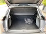 Peugeot e-2008 EV 50kWh 136pk Allure Pack | camera, parkeersensoren, navigatie, dab, 17 inch velgen, apple, android, keyless, climate- en cruise control