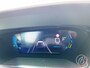 Peugeot e-2008 EV 50kWh 136pk Allure Pack | camera, parkeersensoren, navigatie, dab, 17 inch velgen, apple, android, keyless, climate- en cruise control