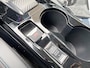 Peugeot e-2008 EV 50kWh 136pk Allure Pack | camera, parkeersensoren, navigatie, dab, 17 inch velgen, apple, android, keyless, climate- en cruise control