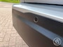 Peugeot e-2008 EV 50kWh 136pk Allure Pack | camera, parkeersensoren, navigatie, dab, 17 inch velgen, apple, android, keyless, climate- en cruise control
