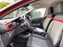 Citroën C3 1.2 82pk Shine | camera, parkeersensoren, navigatie, dab, bluetooth, apple carplay, licht- en regen sensor, climate- en cruise control, 17 inch velgen