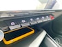 Peugeot 308 Sw 1.6 HYbrid 225pk e-EAT8 GT | keyless, elek. achterklep, adaptive cruise, camera, parkeersensoren voor en achter, 18 inch velgen, navigatie, subwoofer