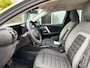 Citroën C4 1.2 Hybrid 145pk e-DCS6 Automaat Plus | camera, parkeersensoren, navigatie, apple carplay, android auto, lane keeping, dab, sportieve 18 inch wieldop