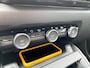 Citroën C4 1.2 Hybrid 145pk e-DCS6 Automaat Plus | camera, parkeersensoren, navigatie, apple carplay, android auto, lane keeping, dab, sportieve 18 inch wieldop