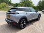 Peugeot 2008 1.2 Hybrid 136pk e-DCS6 Allure | camera , parkeersensoren voor en achter, navigatie, draadloos apple of android, adaptive cruise, 17 inch velgen